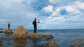 LURE FISHING FOR BASS | COVERING GROUND TO FIND THE FISH