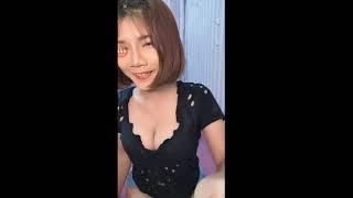 Gái thái lan cắt áo để thỏa mãn fan