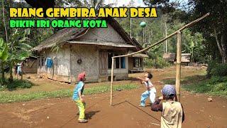 Kampung Yang Dirindukan.. Suasana Damai Bersahaja. Anak Anak Pun Bermain Gembira