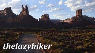 A drive through Valley of the Gods - Moki Dugway, Muley Point, & Goosenecks State Park