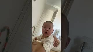 小可爱上线#被小宝宝这表情拿捏了 #萌娃 #人类幼崽 #萌娃日常 #生完娃别着急扔再等等