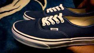 unboxing of navy blue vans