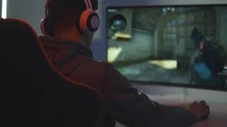 Gaming Stock Footage: The gamer playing shooter on his computer | 4k | HD