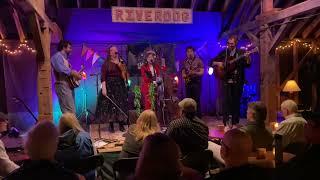 A night at Riverdog with Missy Raines and Allegheny.