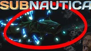 A NEW CREATURE!? HOW DEEP CAN YOU GO? | Subnautica #10