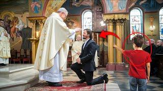 Keanu Reeves Was About to Accept Jesus, but an ODD Boy Saw Something Strange & Stops Everything!