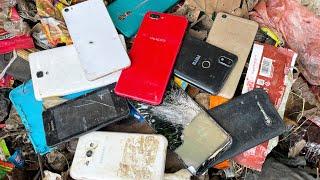 Looking for a used phone in the trash heap || Restoration abandoned phone