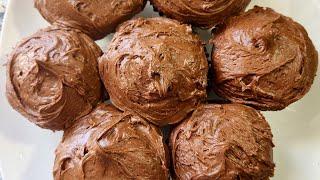 Chocolate Cupcakes w/English Toffee Cappuccino & Chocolate Frosting