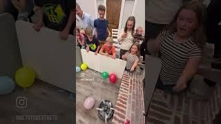 Roomba and Balloons game • Thanksgiving 2023