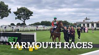 A Day at Yarmouth Races