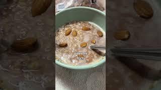oats and badam #shortvlog #food #healthy #trending #minivlog #explore #fyp #foodie