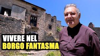 L'uomo che vive in un borgo fantasma