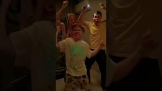 Crazy Dancing Party Hard  Lariki family #shorts