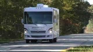 Review of Damon Motor Coach's Challenger Motorhome: Interior & Decor #2 (RV / Motorhome / Class A)