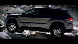 Jeep Grand Cherokee  |  Trail Rated  |  Traction