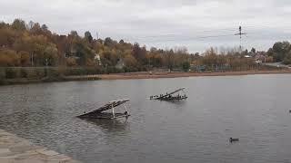 осень уже в Перми, тёплая осень, тёплая осень и клён свой лист не сбросил..., осень уже в Перми...