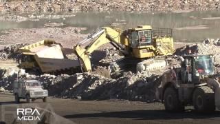 CA Blackwell's Cat 6015 loading a Komatsu HD785 at Glensanda