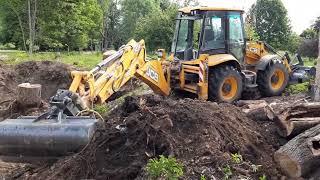 jcb4cx куча пней + сарай