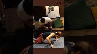 Zubeen Garg doing the bruce lee pushups! #zubeengarg #zubeengarginterview #zubeen_garg