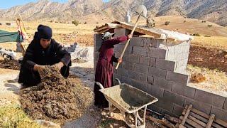 A widowed mother builds a home for her children in the wild mountains.