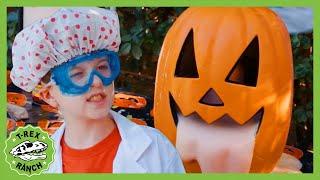 Spooky HALLOWEEN Experiments for Kids! T-Rex Ranch Dinosaur Videos
