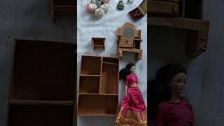 Showing Barbie doll handmade furniture miniature