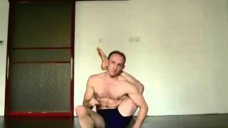 Dwi Pada Sirsasana, Correct Grips Easy Entry