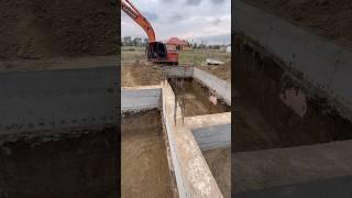 Сегодня выкопал вот такое подвальное помещение,￼Услуги экскаватора Чечня город Грозный работаем ￼