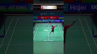 Axelsen's Unbelievable Defense vs Shi Yu Qi  #badminton #axelsen