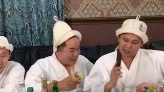 Пошутил прикол в сауне