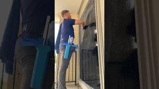 Some straight pull action! #windowcleaning #businessideas #windowclean