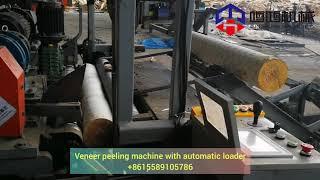 Veneer peeling machine {with stacker}  {with automatic loader}