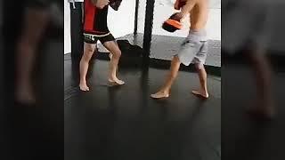 Treino de Muay Thai na Astra Fight Team