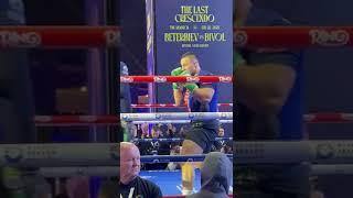  JOSEPH PARKER LOOKS READY AT THE PUBLIC WORKOUTS! 