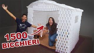 IL FORTINO DI BICCHIERI DI PLASTICA PIÙ GRANDE DEL MONDO! *impresa folle*