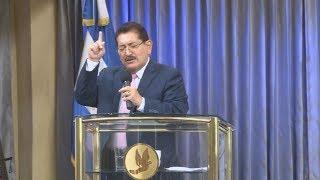 Dr. Mauricio Navas  Guzmán - Mateo 12:15 - 21