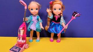 Chores ! Elsa & Anna toddlers are cleaning up - vacuum - washing