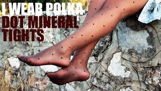 I wear polka dot Mineral tights // Надеваю колготки цвета Минерал в горошек