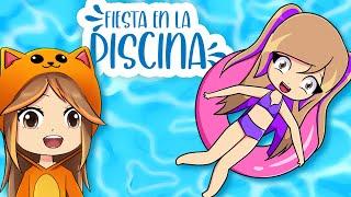 FIESTA EN LA PISCINA | Mandarina REACCIONA a Lynita