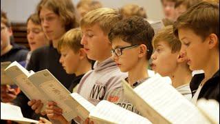 Windsbacher Knabenchor wird weiblich: 2025 singen auch Mädchen bei den Windsbachern