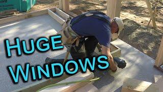 Kings and Jacks, Wall studs and big windows