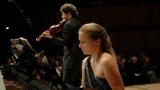 Augustin Hadelich, Julia Fischer play Franck Sonata (first movement) Live