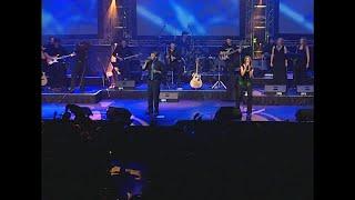 THEUNS JORDAAN, JUANITA DU PLESSIS - Country Medley