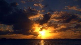 TIME LAPSE :: Beautiful Ocean Sunrises & Sunsets (1080p FULL HD)