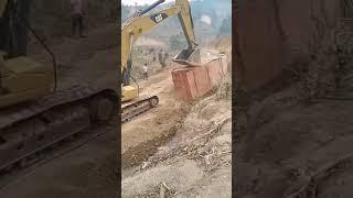 Excavator near me - Construction Machine CH Machines