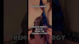 Full Chakra Clearing | Energy Plucking & Wand Cleansing (2-Minute Healing) #reikiasmr