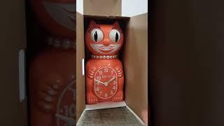 The Original Kit-Cat Klock/Clock in Living Coral - Unboxing & Demo