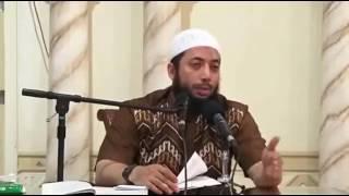 Anjuran Berhubungan Suami Istri Dihari Jumat Pagi - Ustadz Dr. Khalid Basalamah, M.A