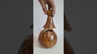 A gourd box, with a lid