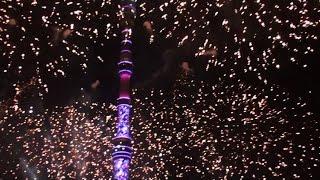 Красивый салют на открытии фестиваля Круг Света в Останкино